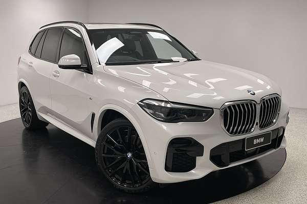 2022 BMW X5 xDrive40i M Sport G05