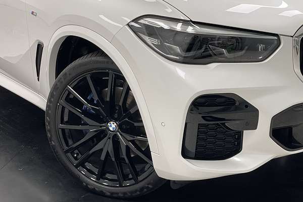 2022 BMW X5 xDrive40i M Sport G05