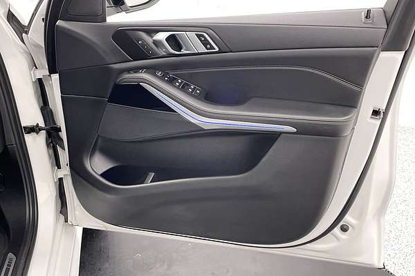 2022 BMW X5 xDrive40i M Sport G05