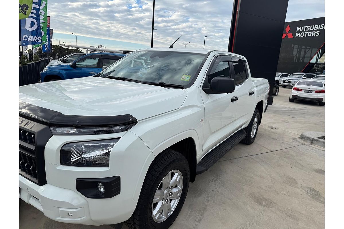 2024 Mitsubishi Triton GLX+ MV 4X4