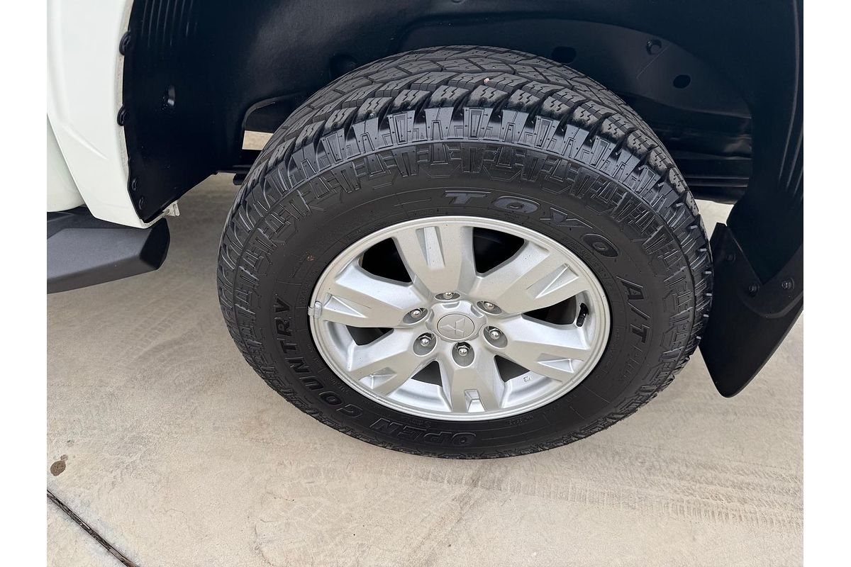 2024 Mitsubishi Triton GLX+ MV 4X4