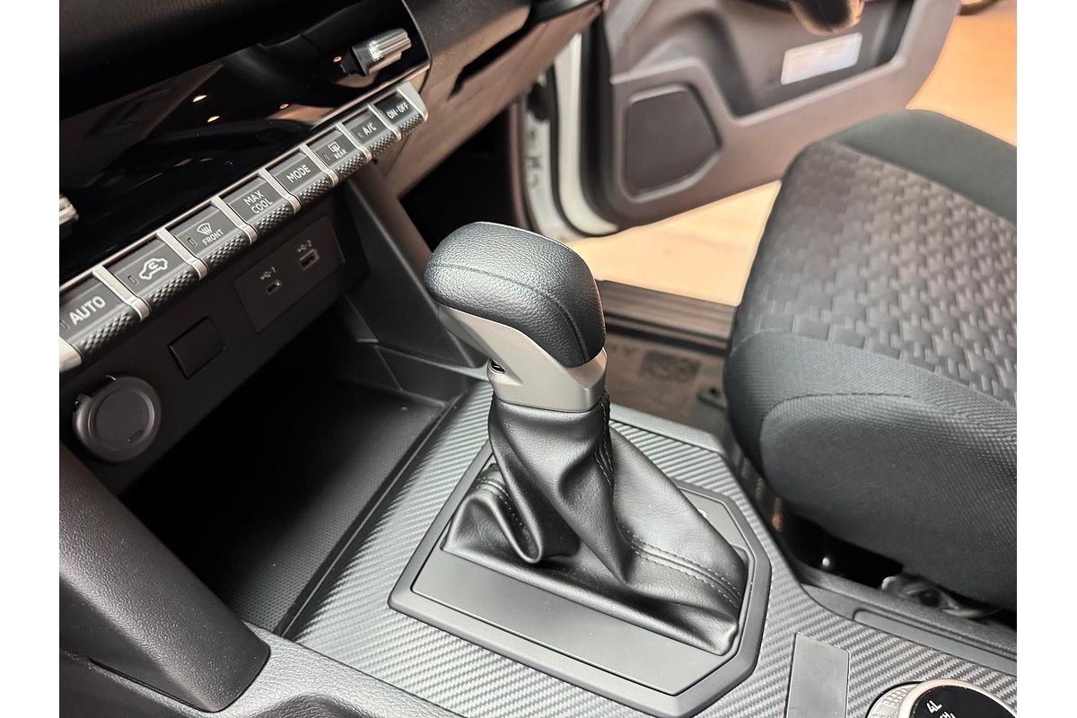 2024 Mitsubishi Triton GLX+ MV 4X4