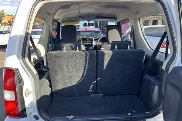 2012 Suzuki Jimny Sierra SN413 T6