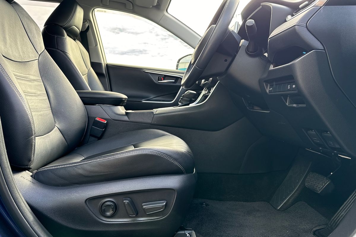 2019 Toyota RAV4 Cruiser MXAA52R