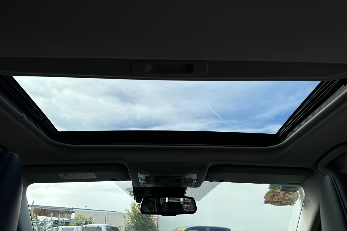2019 Toyota RAV4 Cruiser MXAA52R