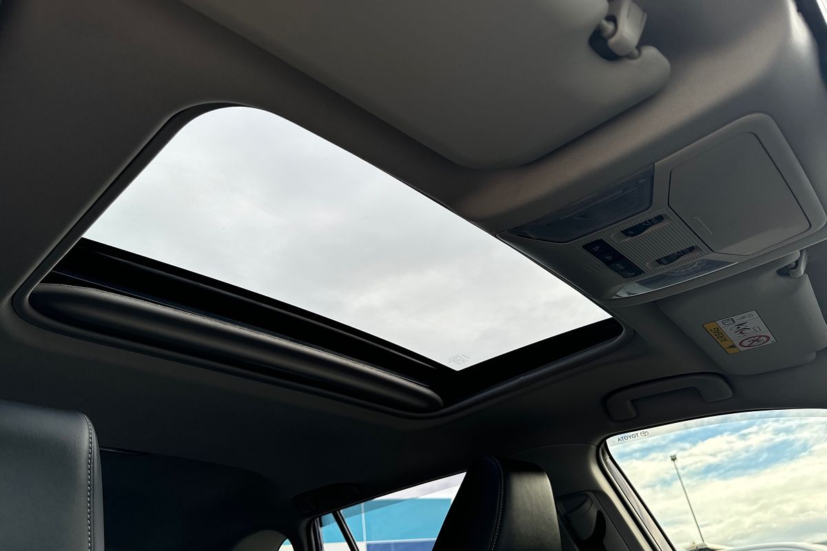 2019 Toyota RAV4 Cruiser MXAA52R