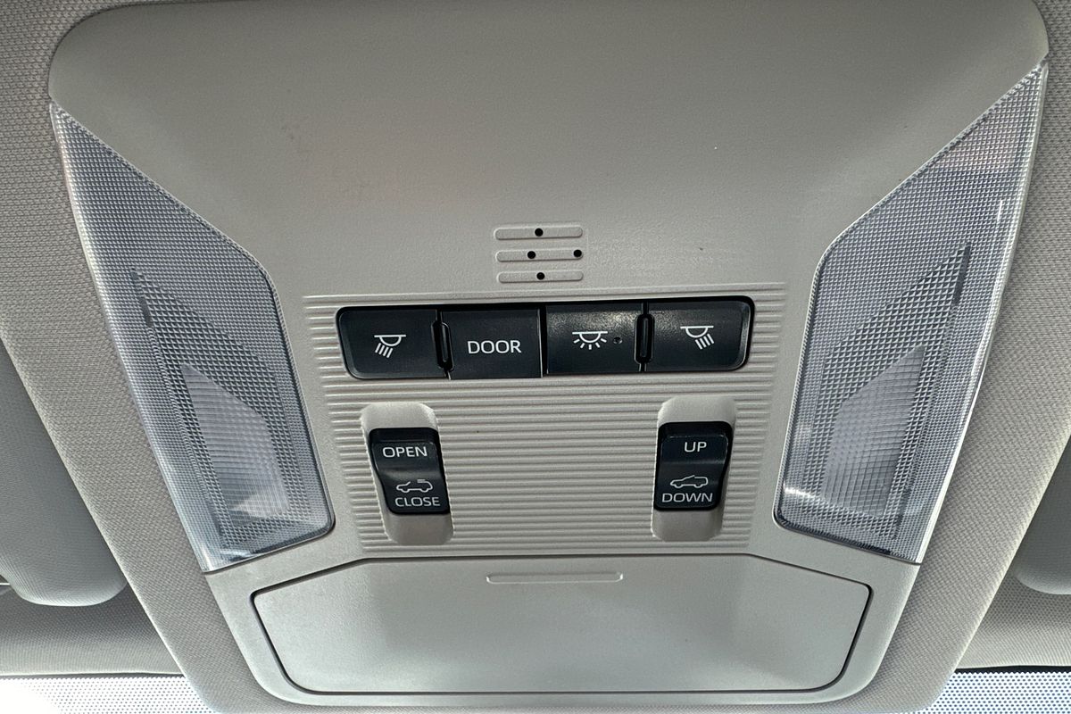 2019 Toyota RAV4 Cruiser MXAA52R