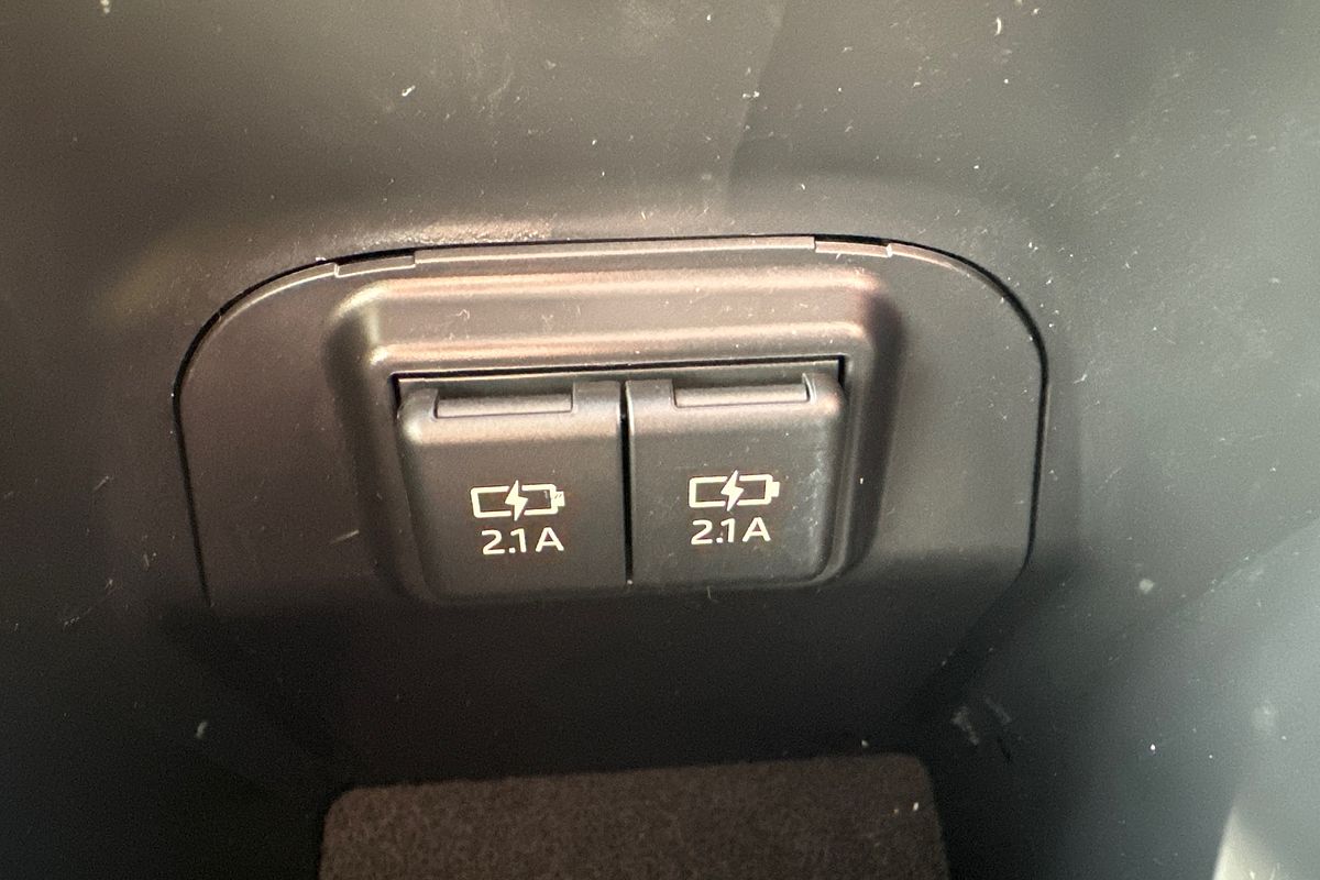 2019 Toyota RAV4 Cruiser MXAA52R