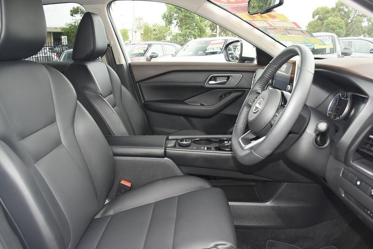 2024 Nissan X-TRAIL ST-L e-POWER T33