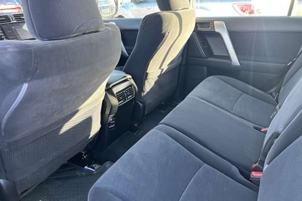 2021 Toyota Landcruiser Prado GX GDJ150R