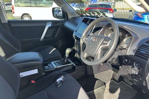 2021 Toyota Landcruiser Prado GX GDJ150R