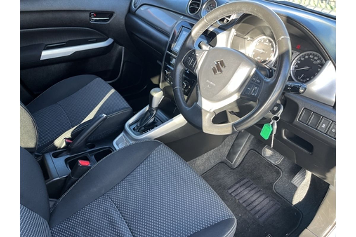 2016 Suzuki VITARA rt-s LY