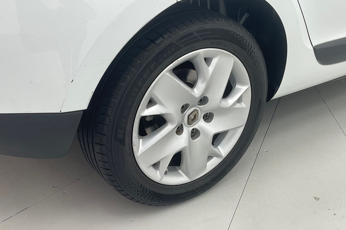 2013 Renault MEGANE EXPRESSION 6 SP MANUAL 5D HATCHBACK T4 