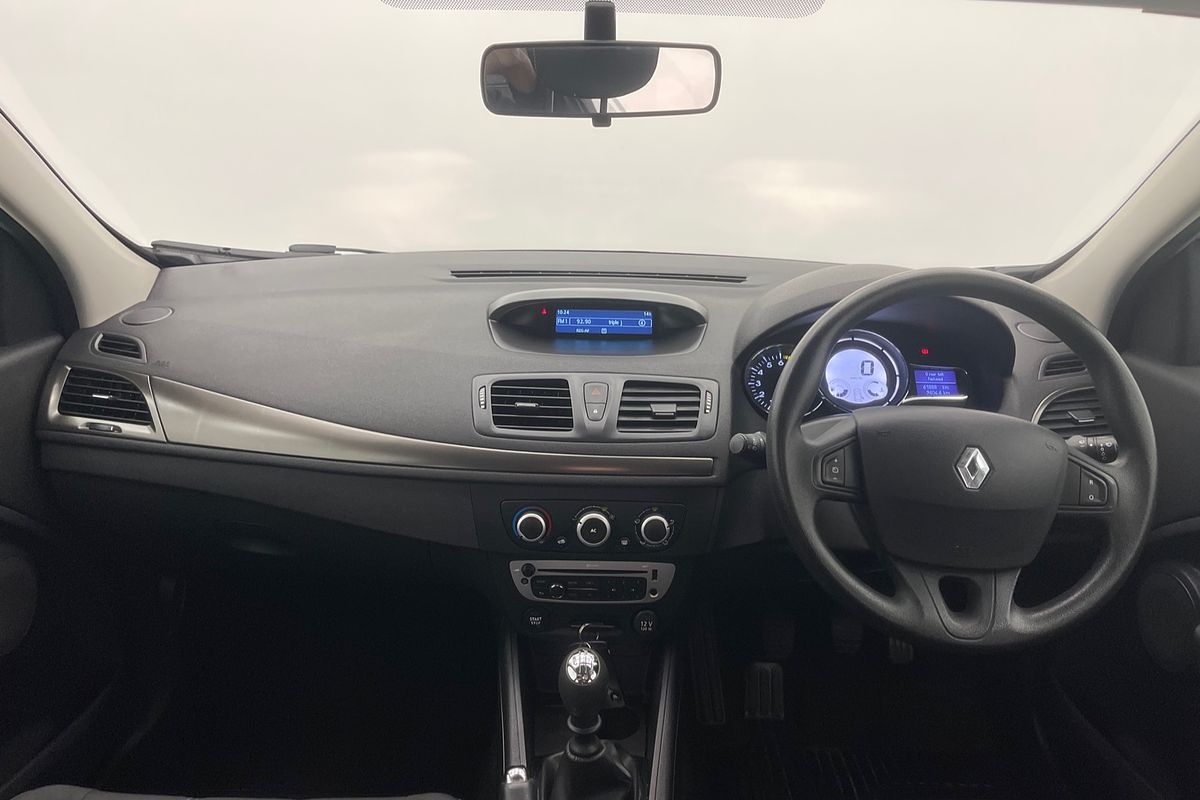 2013 Renault MEGANE EXPRESSION 6 SP MANUAL 5D HATCHBACK T4 