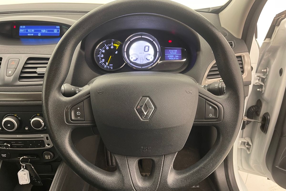2013 Renault MEGANE EXPRESSION 6 SP MANUAL 5D HATCHBACK T4 