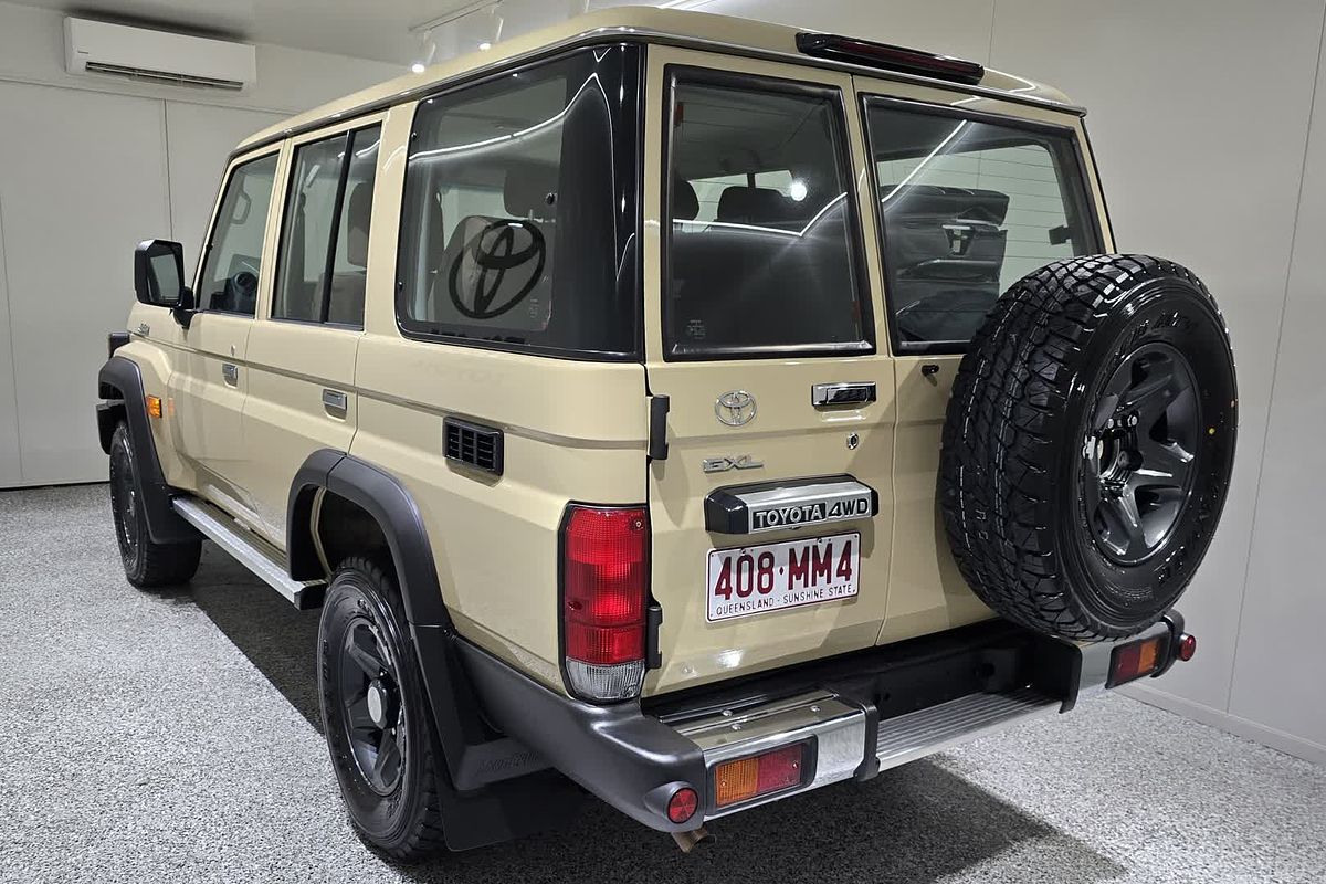 2024 Toyota Landcruiser GXL GDJL76R