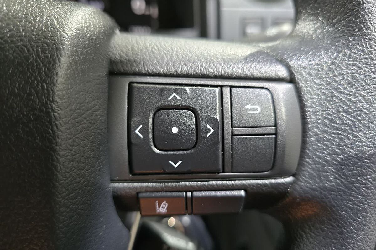 2024 Toyota Landcruiser GXL GDJL76R