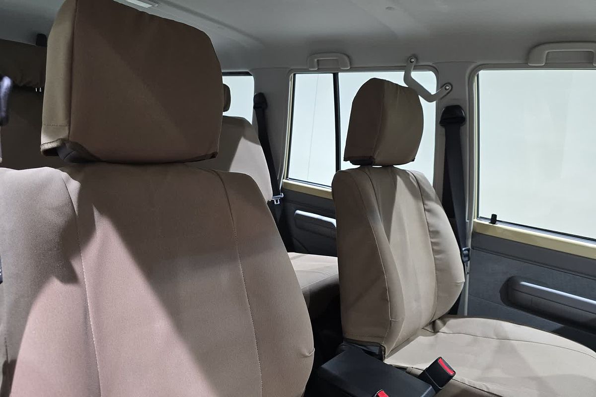 2024 Toyota Landcruiser GXL GDJL76R