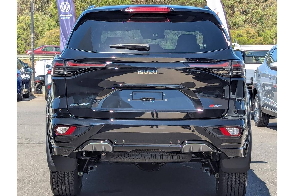 2025 Isuzu MU-X X-TERRAIN