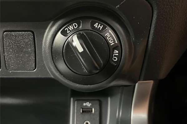 2017 Nissan Navara RX D23 Series 3 4X4