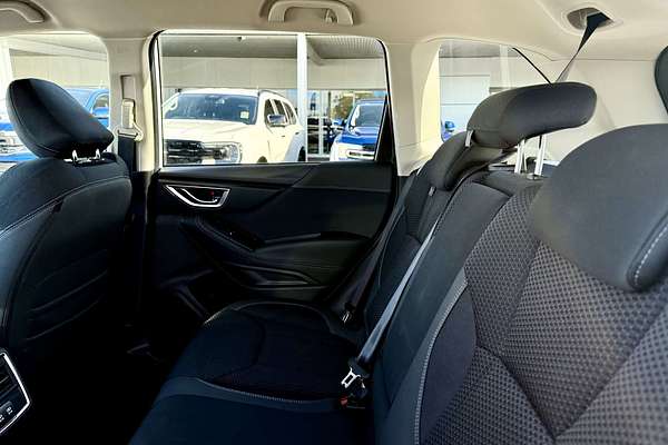 2023 Subaru Forester Hybrid L S5