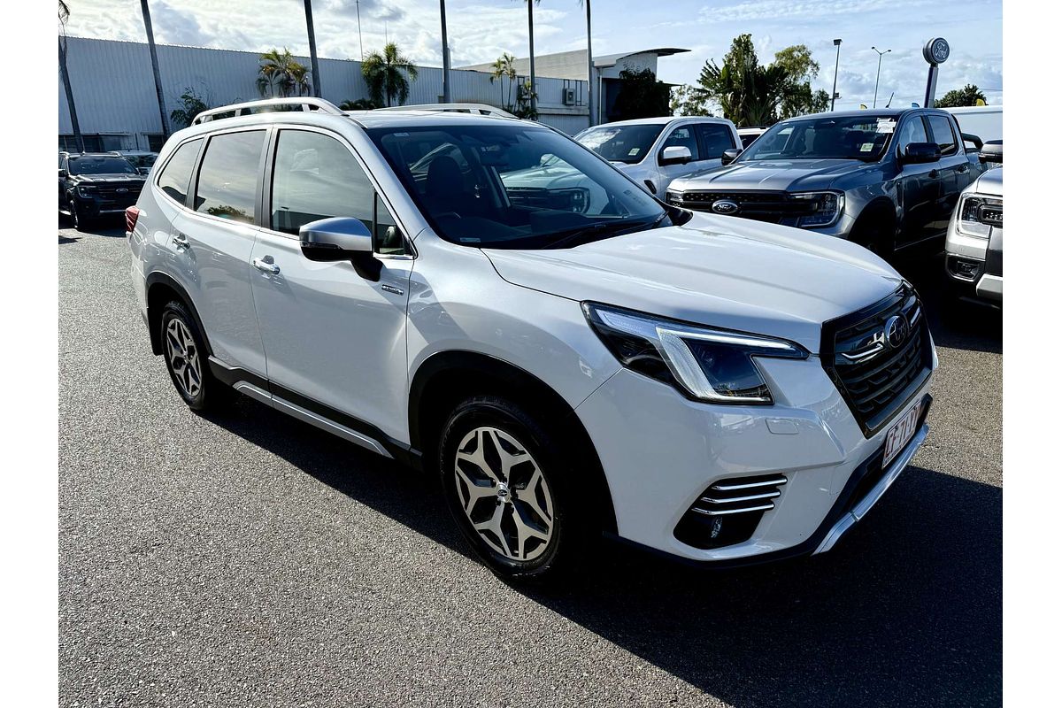 2023 Subaru Forester Hybrid L S5