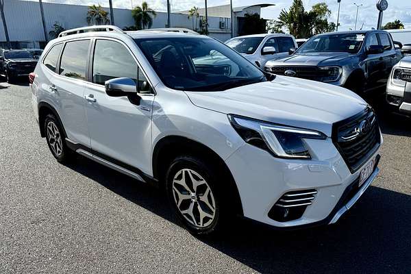 2023 Subaru Forester Hybrid L S5