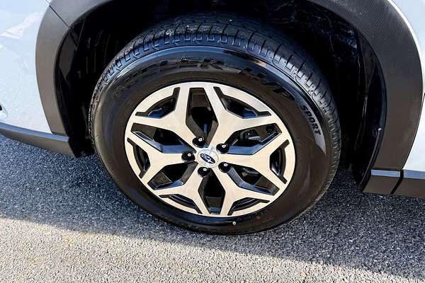 2023 Subaru Forester Hybrid L S5