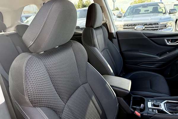 2023 Subaru Forester Hybrid L S5