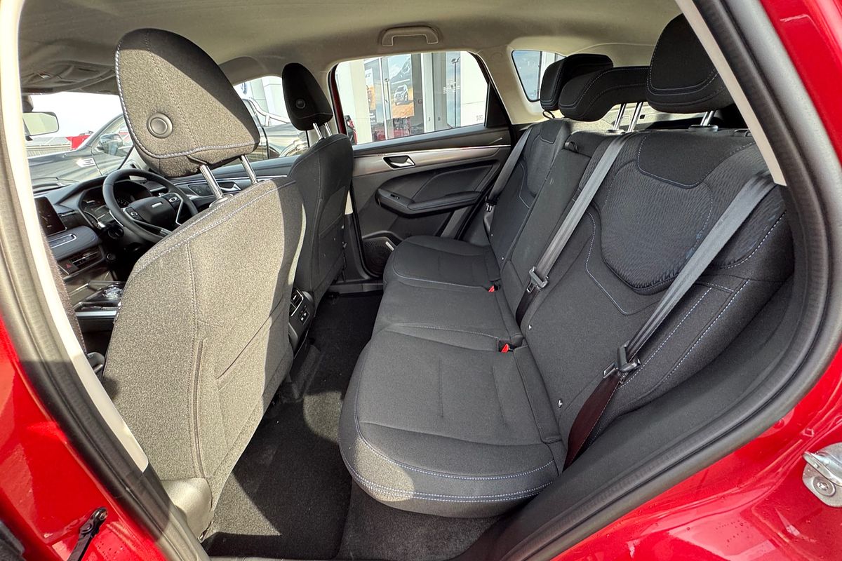2025 GWM Haval Jolion Premium A01