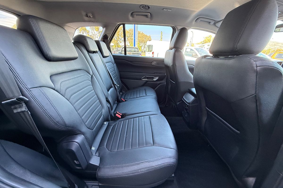2024 Ford Everest Sport