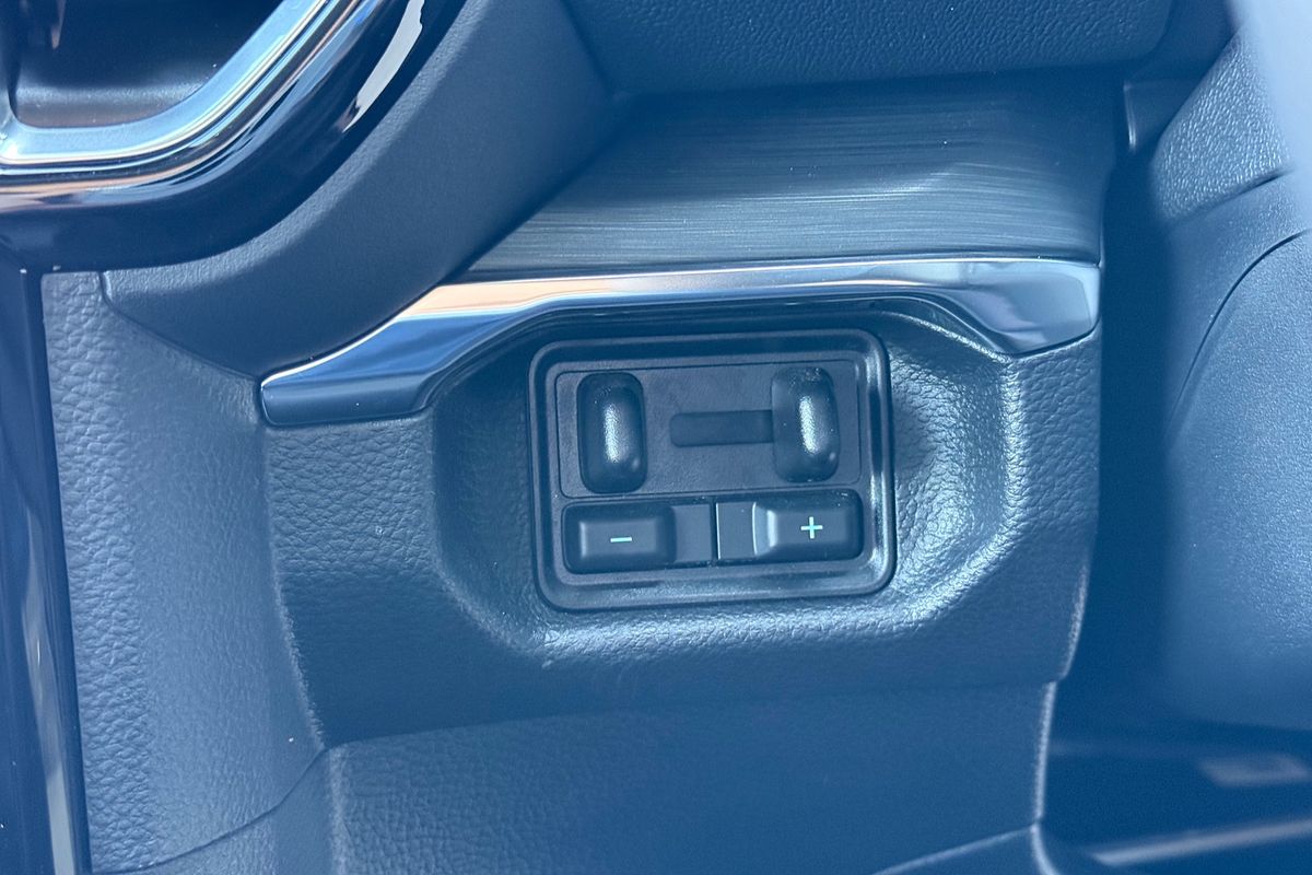 2024 Ford Everest Sport