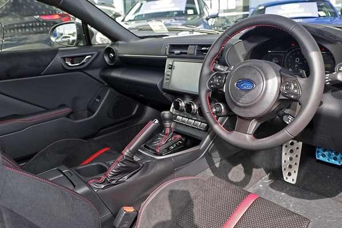 2025 Subaru BRZ S ZD8