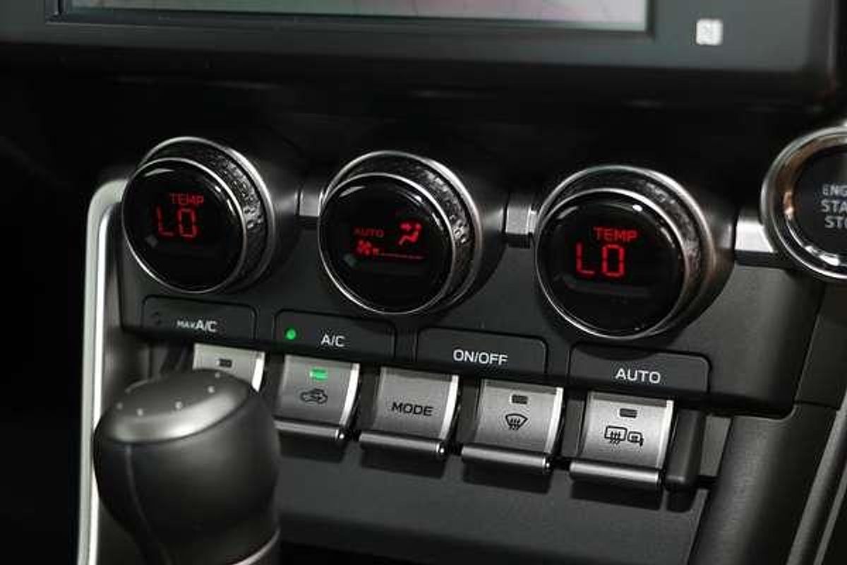 2025 Subaru BRZ S ZD8