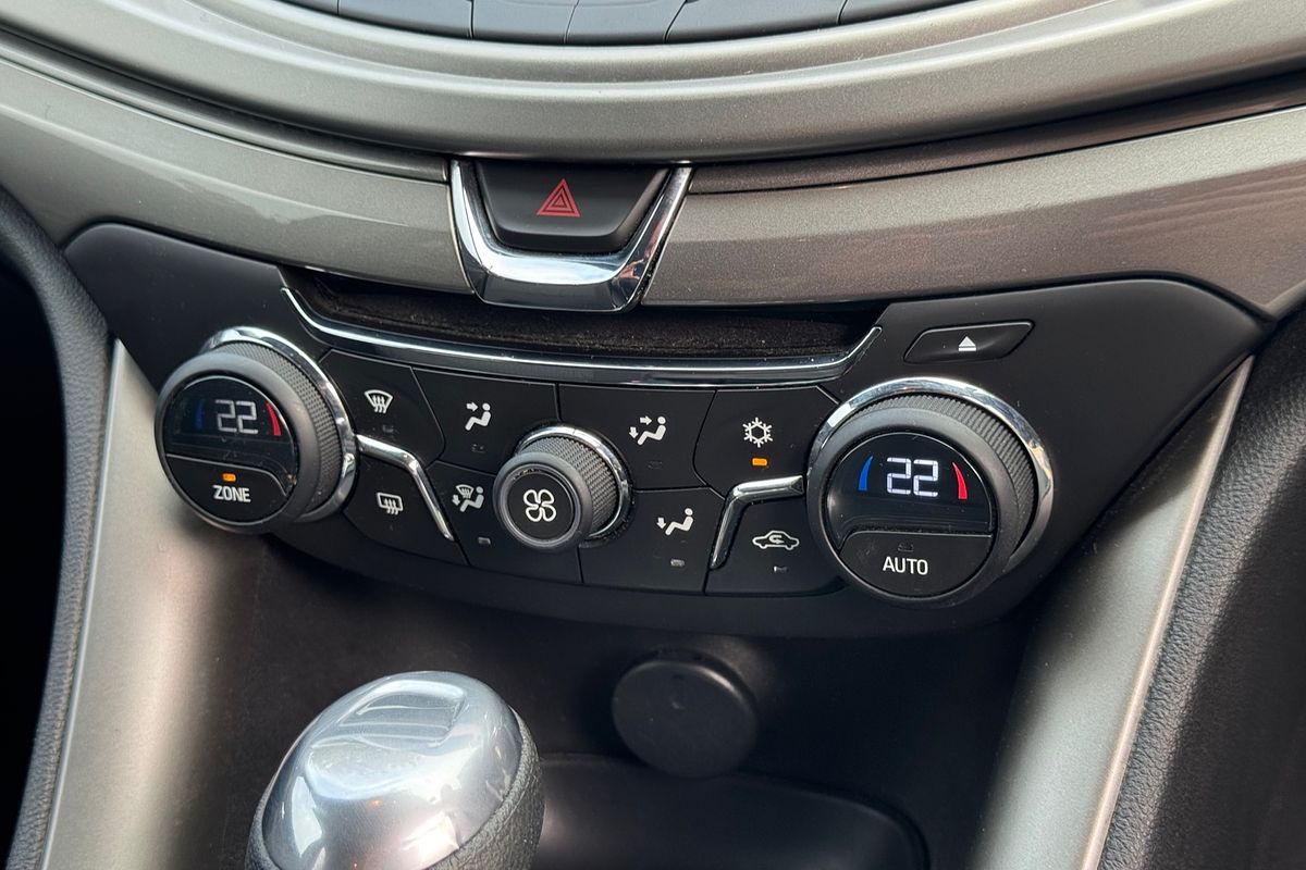 2013 Holden Commodore Evoke VF