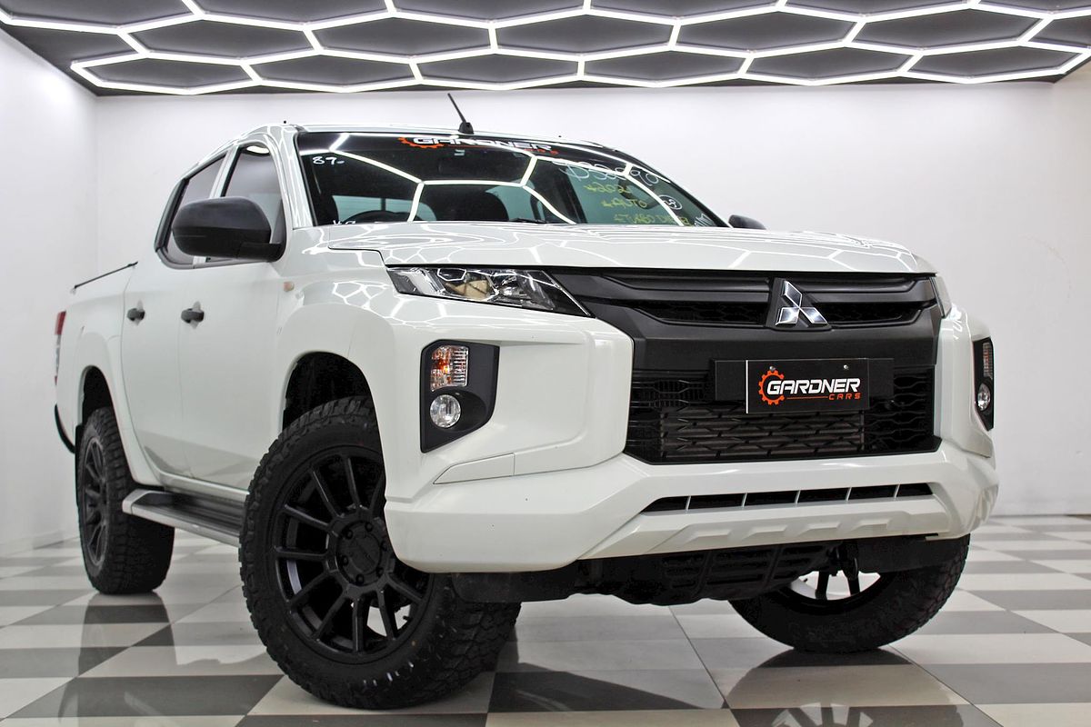 2021 Mitsubishi Triton GLX MR Rear Wheel Drive