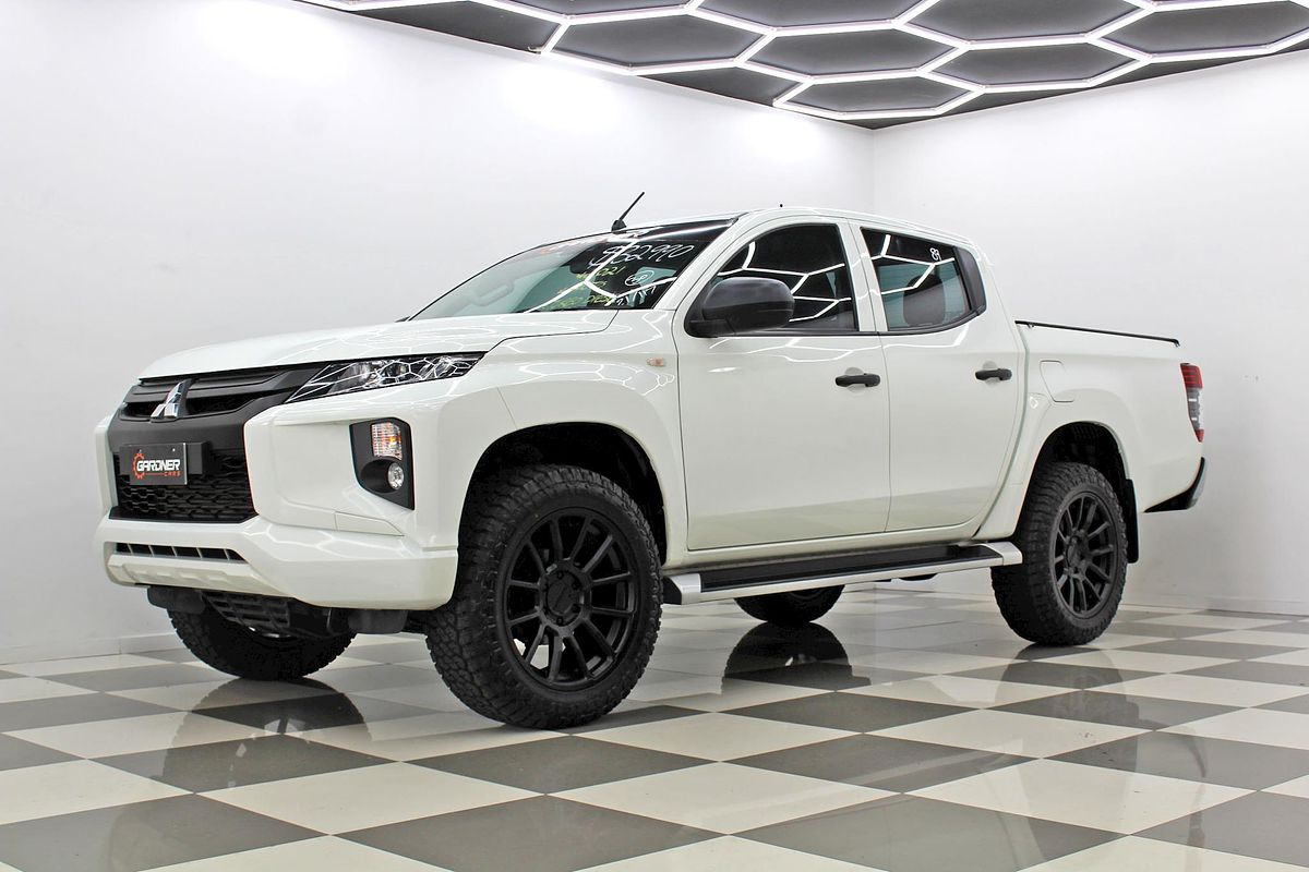 2021 Mitsubishi Triton GLX MR Rear Wheel Drive