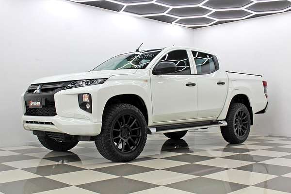 2021 Mitsubishi Triton GLX MR Rear Wheel Drive