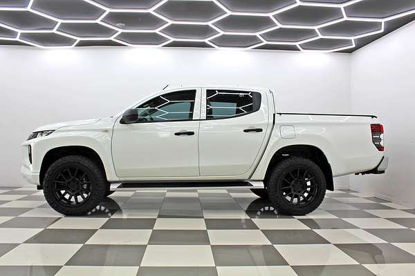2021 Mitsubishi Triton GLX MR Rear Wheel Drive