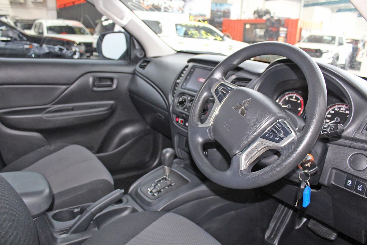 2021 Mitsubishi Triton GLX MR Rear Wheel Drive