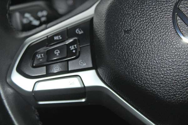 2023 Volkswagen Amarok TDI500 Life NF 4X4