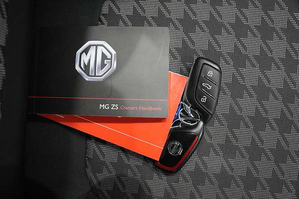 2021 MG ZST Core