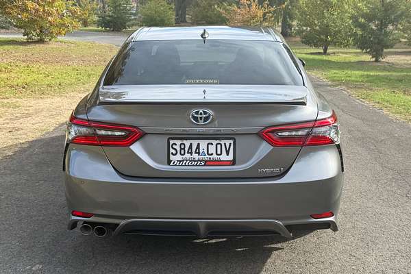 2022 Toyota Camry SX AXVH70R