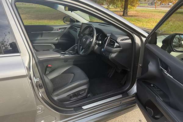 2022 Toyota Camry SX AXVH70R