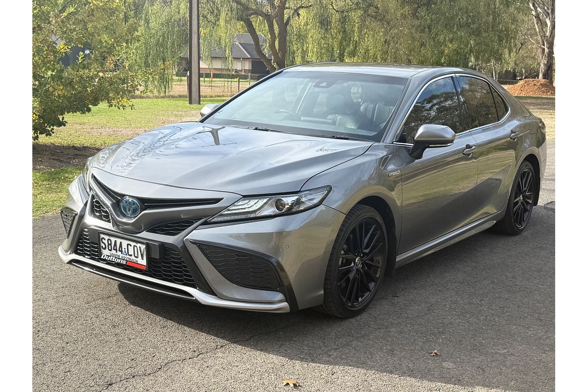 2022 Toyota Camry SX AXVH70R