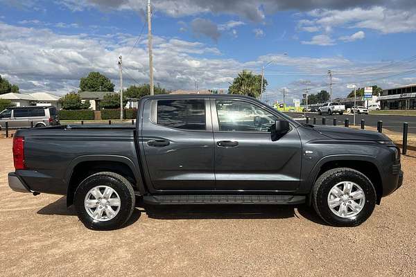 2024 Mitsubishi Triton GLX+ MV 4X4
