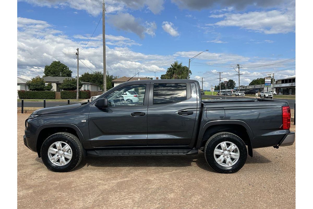 2024 Mitsubishi Triton GLX+ MV 4X4