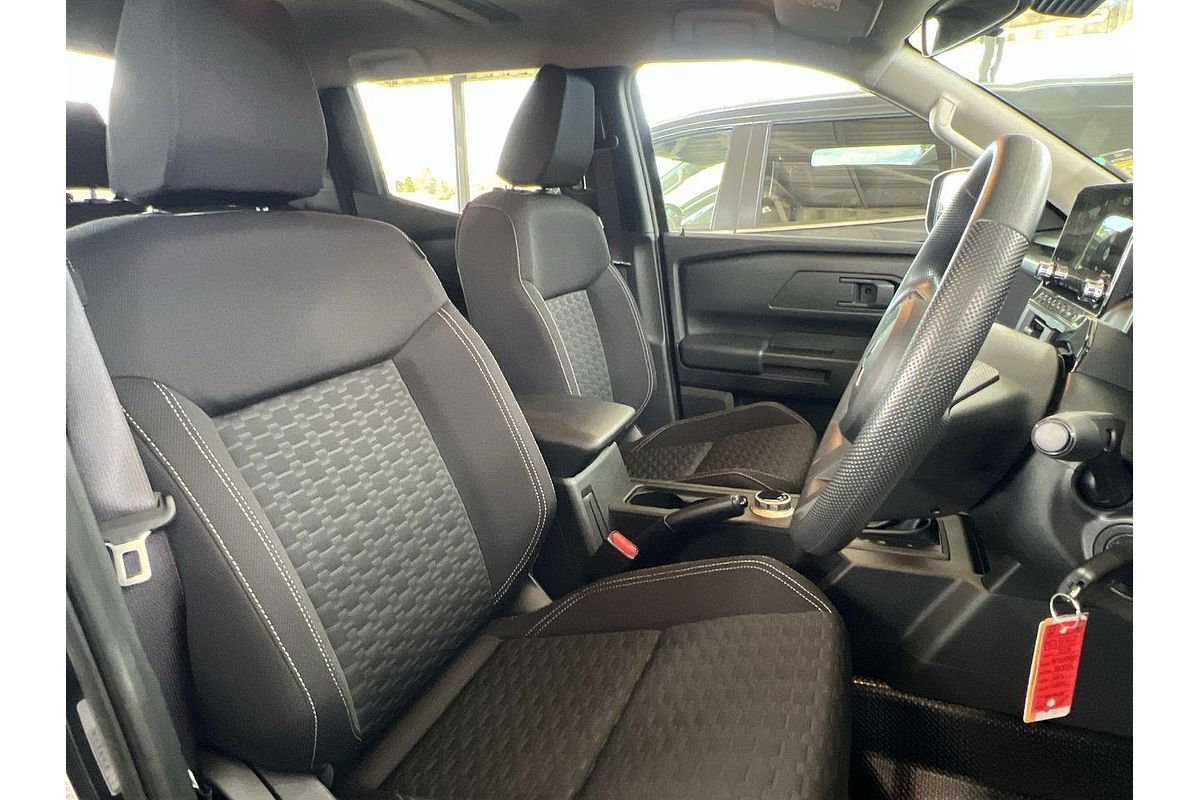2024 Mitsubishi Triton GLX+ MV 4X4