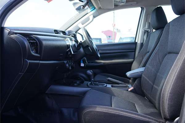 2020 Toyota Hilux SR GUN126R 4X4