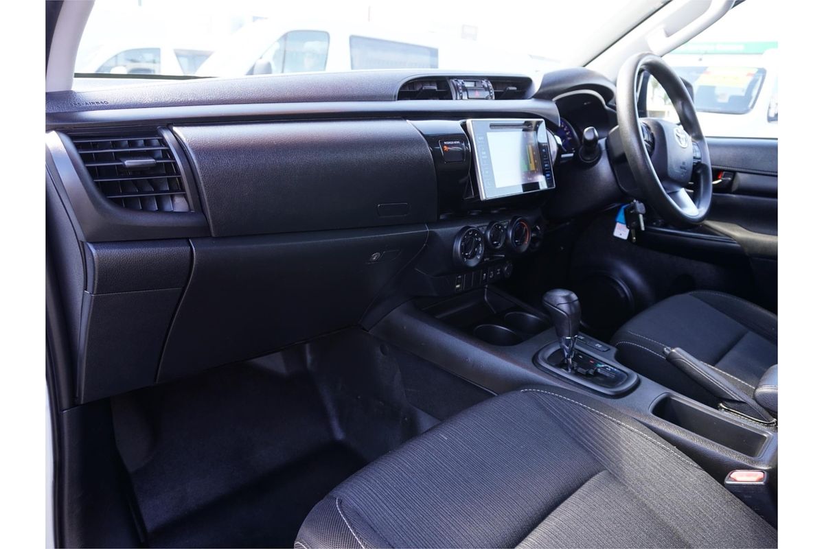 2020 Toyota Hilux SR GUN126R 4X4